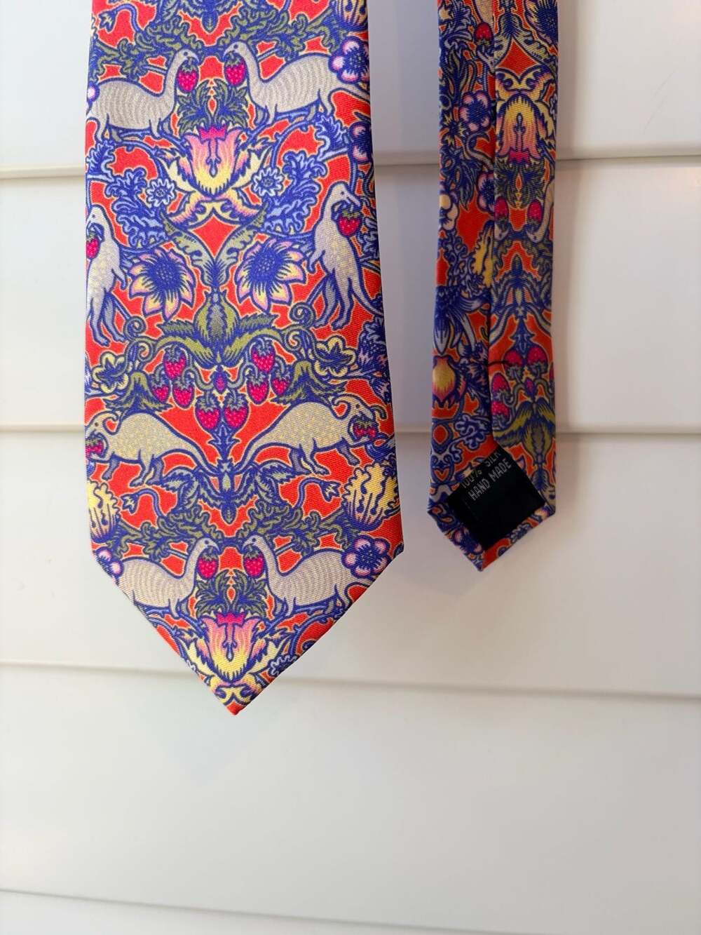 William Morris Strawberry Thief Print Silk Necktie
